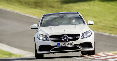 Mercedes-Benz не будет внедрять в C63 AMG полный привод