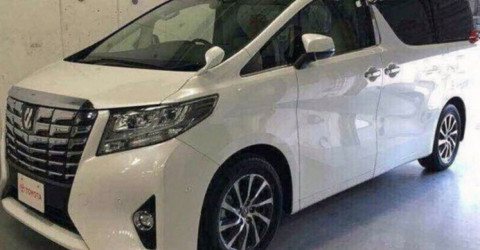 Фото нового поколения Toyota Alphard уже в Сети