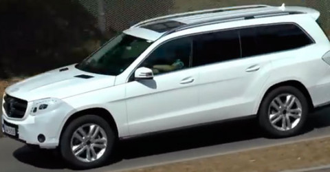 На видео впервые дебютировал внедорожник Mercedes GLS