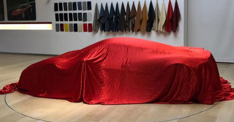 В купе Ferrari 458 Italia появился мотор V12