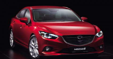 Mazda отправит в сервис российские «шестерки» из-за тормозов