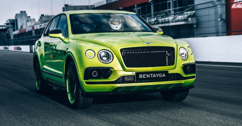 Один из лимитированных Bentley Bentayga Pikes Peak приедет в Россию