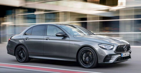 Mercedes-Benz обновил автомобили E-класса