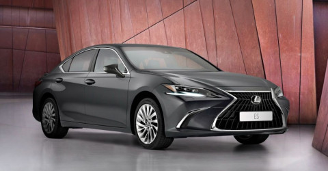 Цены на рестайлинговый Lexus ES в России