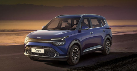 Kia Carens - представлена трёхрядная версия на основе Seltos