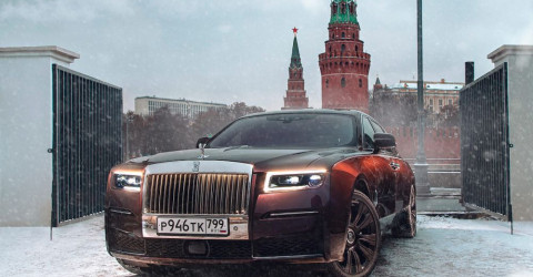 Россияне купили рекордное количество Rolls-Royce в 2021 году