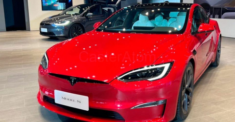 Tesla Model S показала в Тайване обновленную версию
