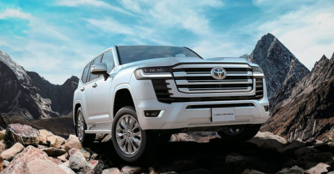 Toyota предупредила о четырехлетних очередях на новый Land Cruiser 300