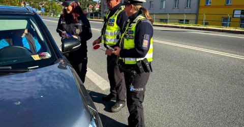 Границы закрываются: автомобили с российскими номерами конфисковывают в Чехии