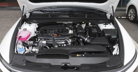 Новая Hyundai Sonata: свежие двигатели и отказ от «робота»