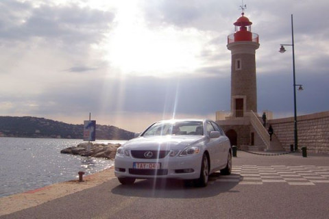 Красота Lexus GS430 в лучах солнца