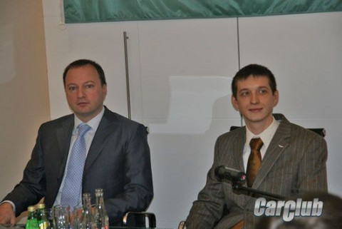 Андрей Ломакин и Константин Прибытков, директор по продажам Aston Martin Moscow
