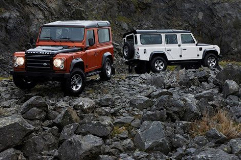 Land Rover Defender Fire и Defender Ice