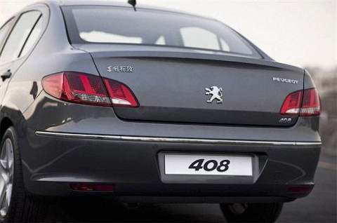 Peugeot 408