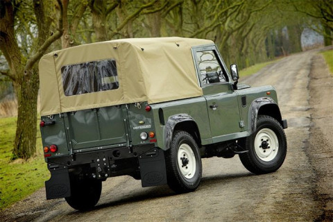 Land Rover Defender 90 Soft Top Classic