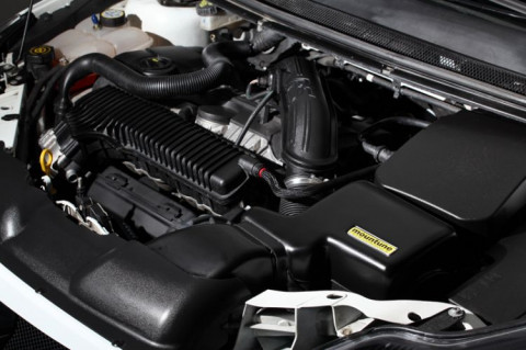 OE looks dominate the MP350 engine bay; Mountune-designed airbox boasts a 60% improvement in airbox volume over standard
