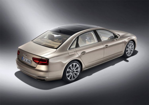 Audi A8L 2011