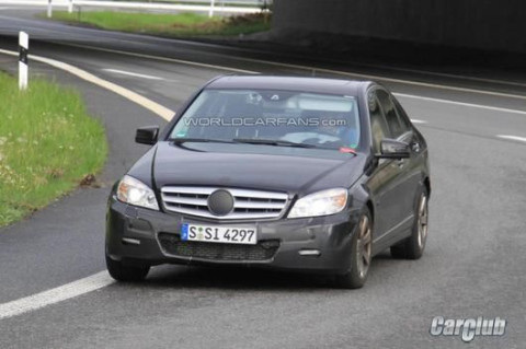 Mercedes-Benz C-Class 2011