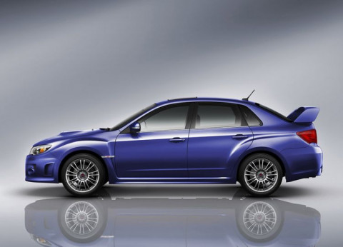 Фотографии обновленных версий Subaru Impreza WRX STi