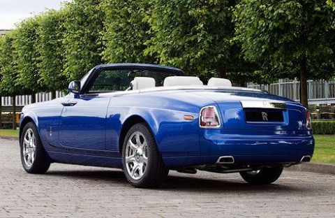 Rolls-Royce Phantom Drophead Coupe