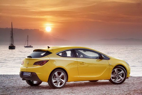 Opel Astra GTC