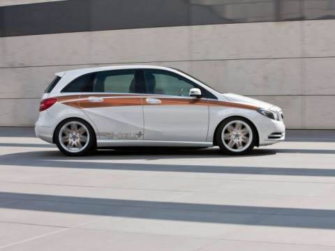 Mercedes-Benz B-Class E-CELL Plus Concept