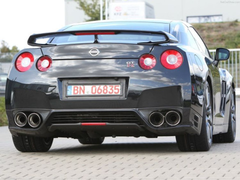 Nissan GT-R