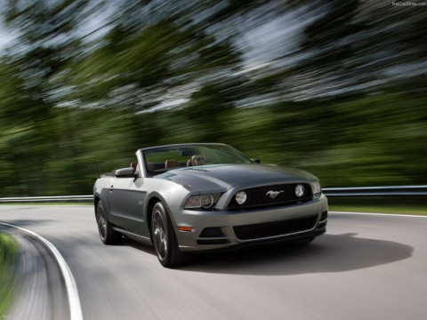 Ford Mustang GT