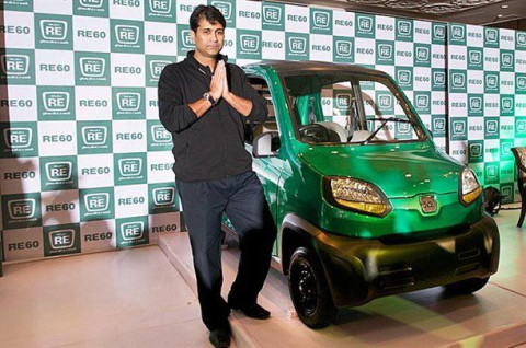 Bajaj RE60