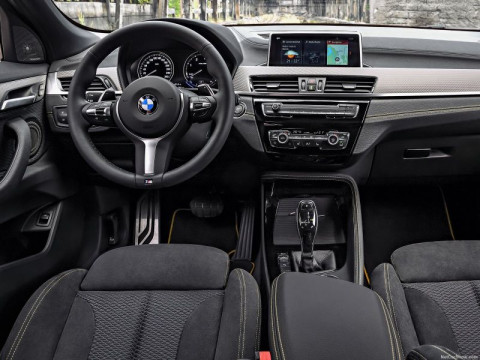 BMW X2 получил цену в России
