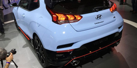 Хэтч Hyundai Veloster успешно поменял генерацию