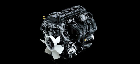 Двигатель 2TR-FE известен у нас по внедорожнику Toyota Land Cruiser Prado