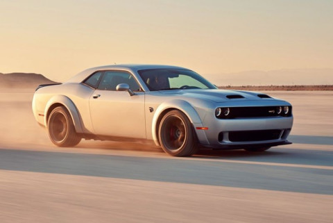 Dodge Challenger SRT Hellcat