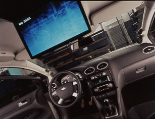 Новые проекты  салона "АвтоАудиоМастер": Ford Focus и BMW  5 серии.