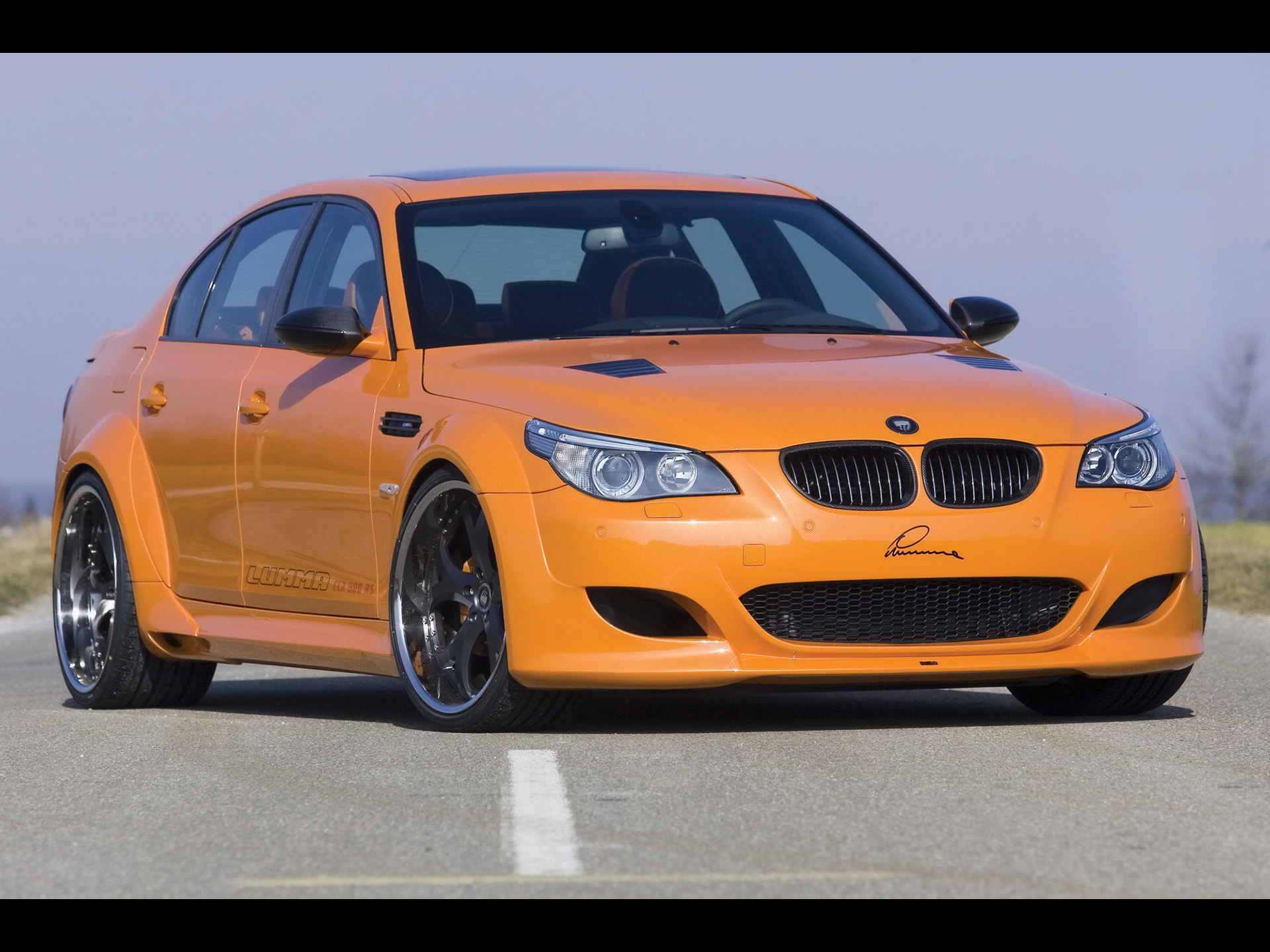 Е60 спорт. BMW m5 e60 Lumma. BMW 5 e60. BMW e60 оранжевый. BMW m5 e60/61.