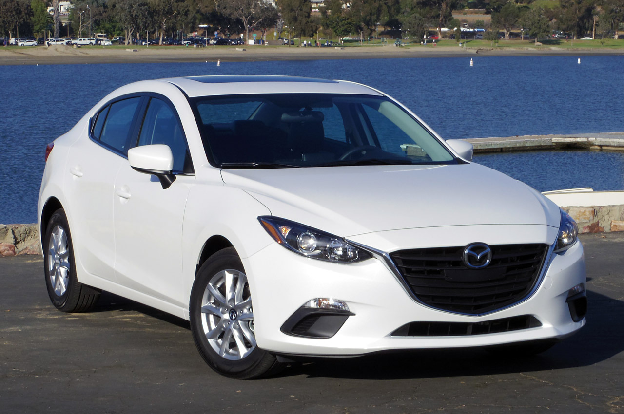 Mazda купить цена. Mazda 3 III. Mazda 3 2014 седан. Mazda 3 3. Мазда 3 2013.