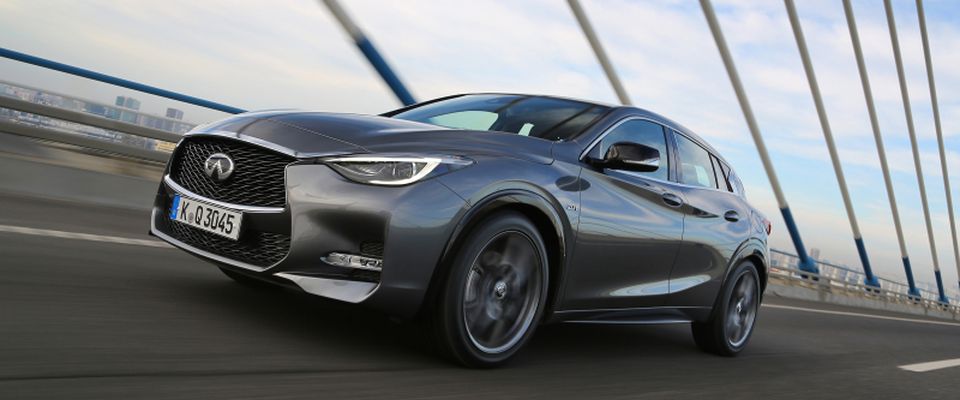 Infiniti Q30: покоритель вершин