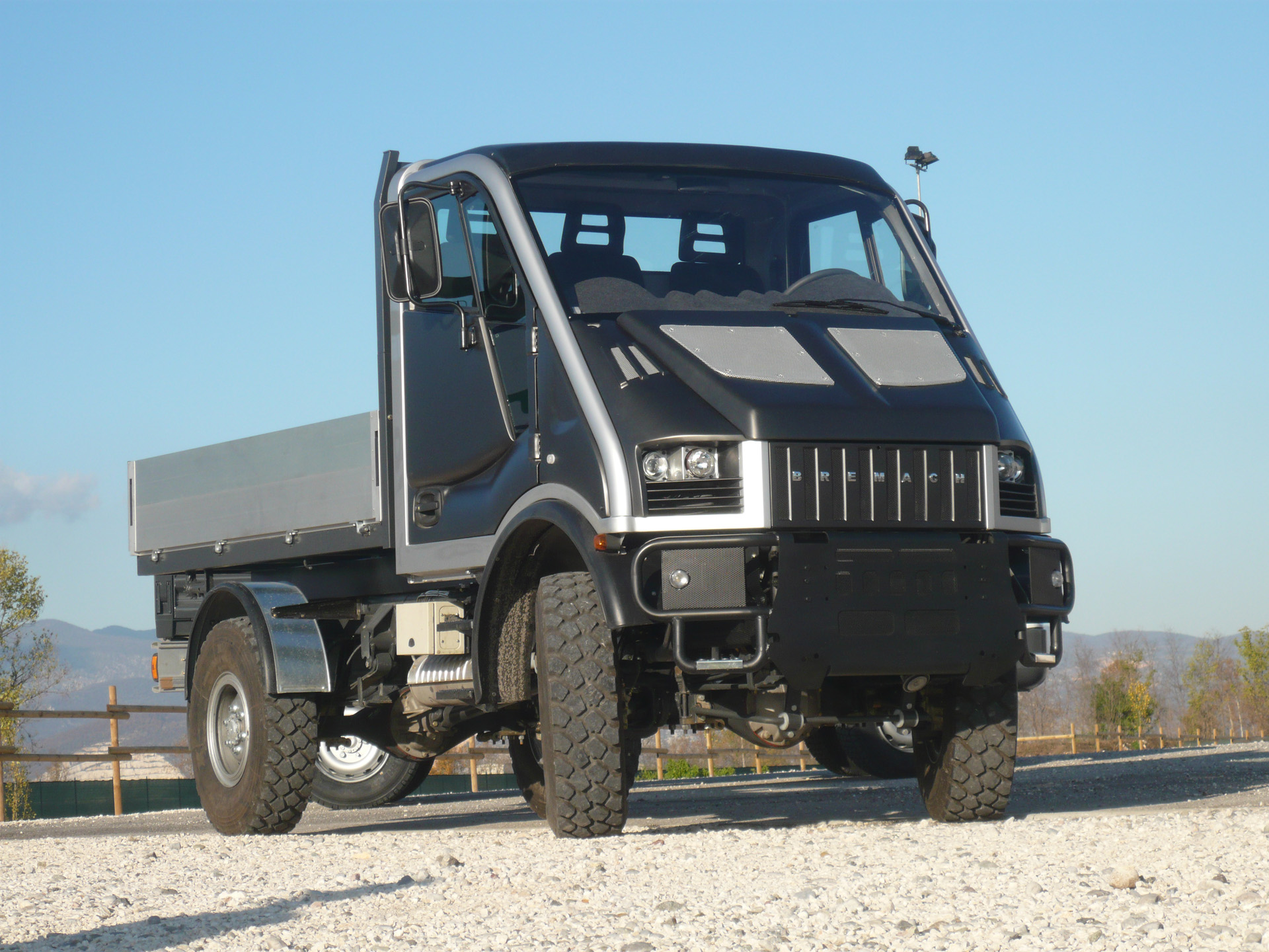 Bremach t Rex 4С…4
