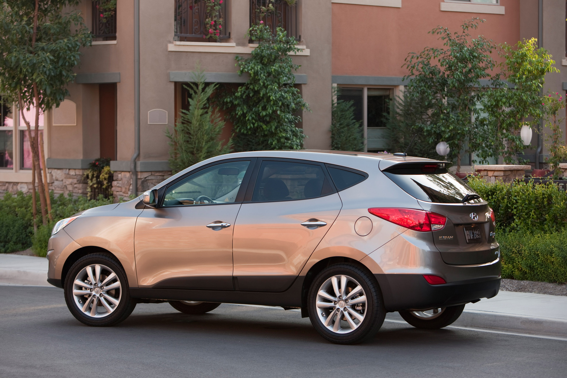 Mitsubishi Tucson 2010