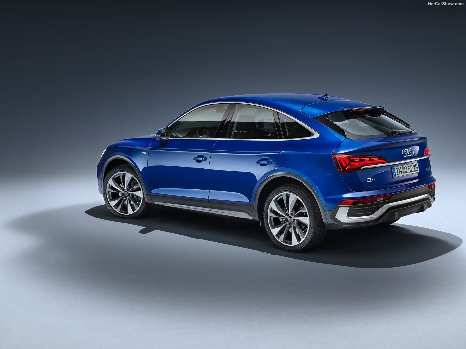 Audi Q5 фото