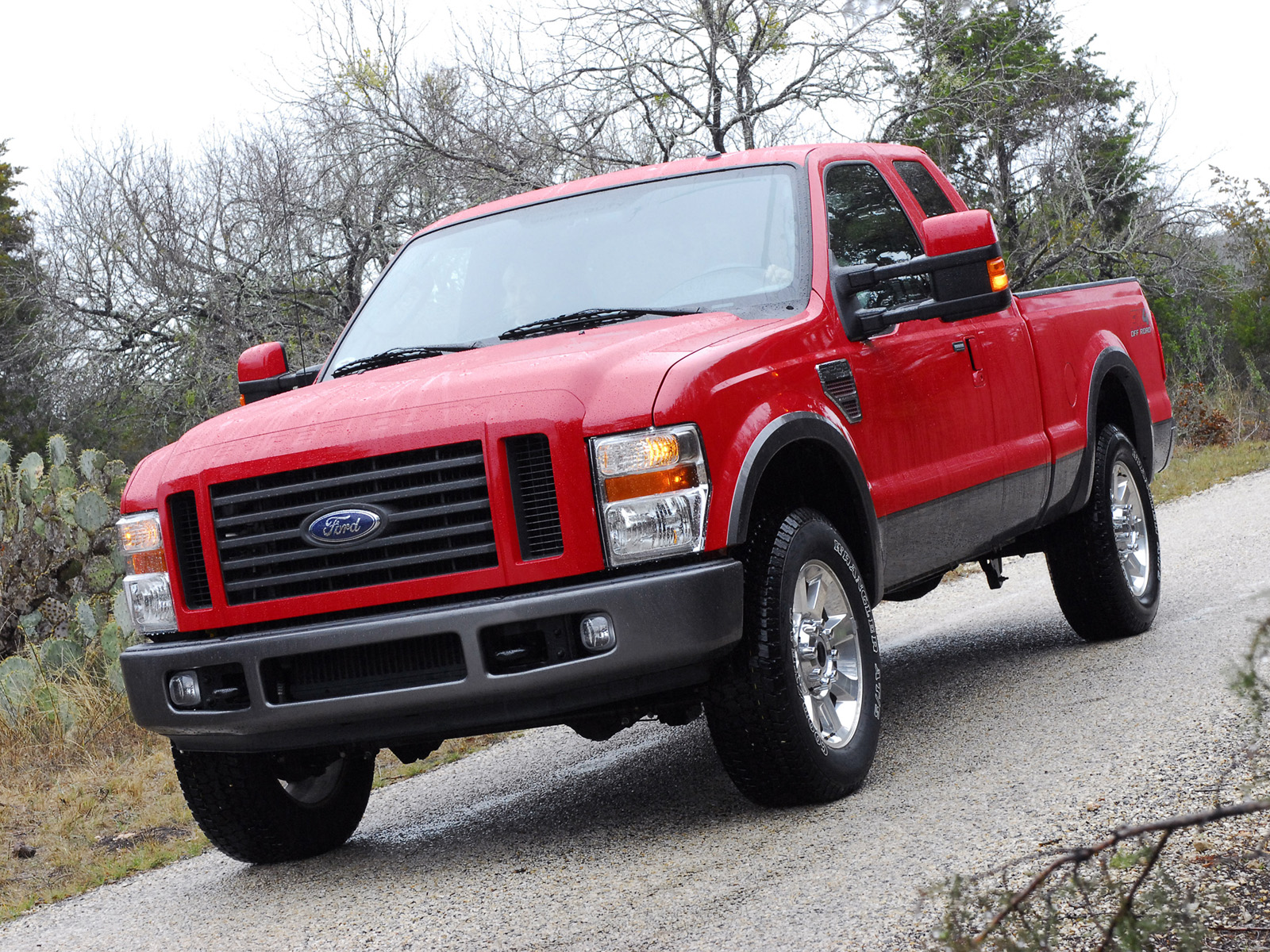 Ford F-250 фото