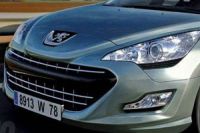 Peugeot 608         -  