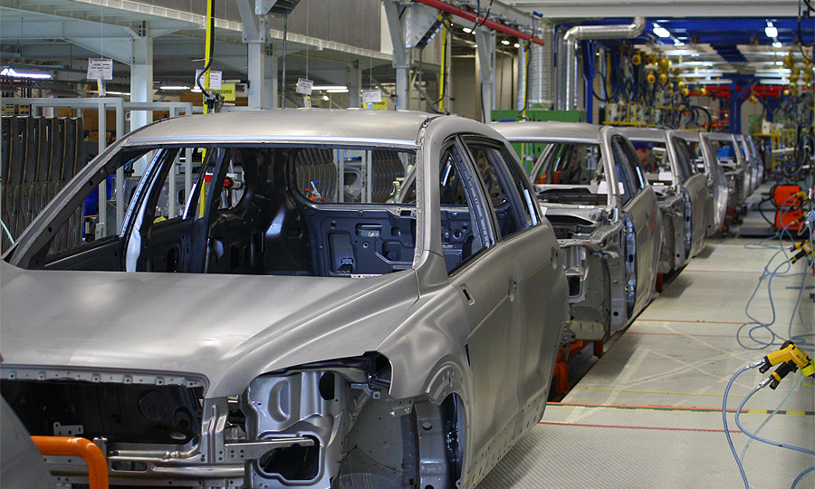 General Motors вновь запустил конвейер завода в Петербурге