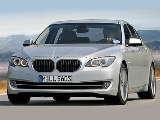 BMW сделает из «пятёрки» уменьшенную «семёрку»