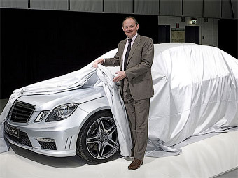 Немецкий журнал показал "нос" 525-сильного седана Mercedes-Benz E63 AMG