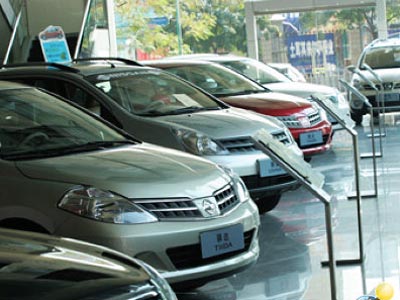 Продажи автомобилей в Китае выросли в мае в полтора раза