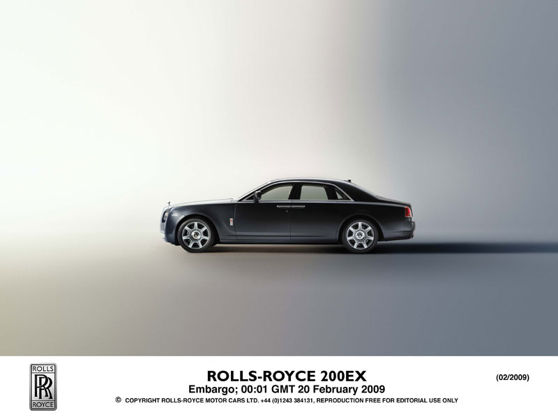 Rolls-Royce Ghost - опубликована новая информация