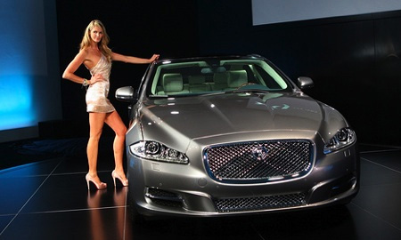Jaguar объявил цены на спортивный седан XJ 2010