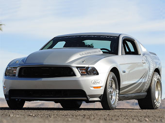 Ford будет продавать Mustang для дрэг-рейсинга