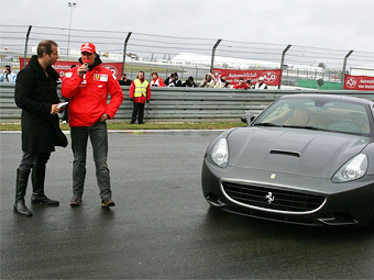 Шумахер займется разработкой дорожных автомобилей Ferrari